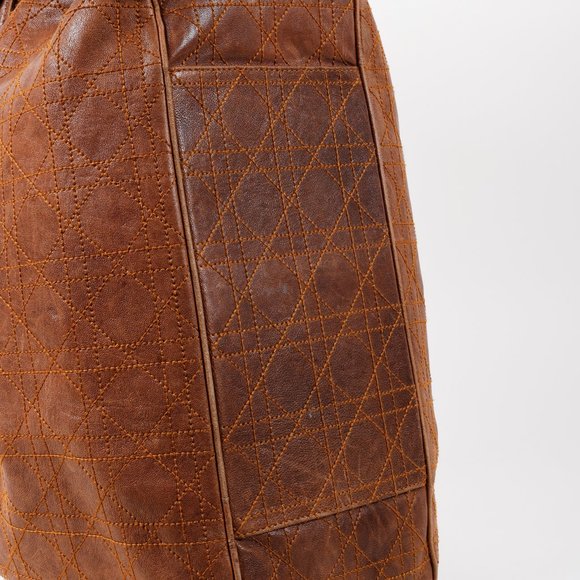 Christian Dior - Cannage Brown Leather - Bucket Bag - Picture 6 of 11